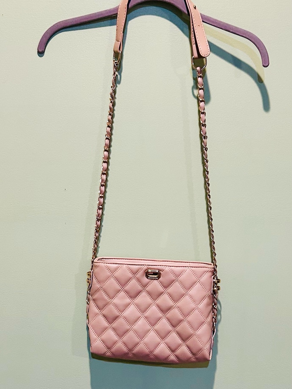 Quilted Crème Crossbody Shoulder Bag